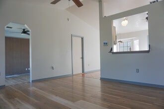 6 Flora Cove in Crestview, FL - Building Photo - Building Photo