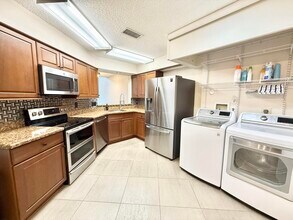 9190 Boca Gardens Pkwy in Boca Raton, FL - Building Photo - Building Photo