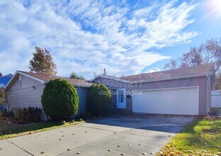 1607 Putnam St in Richland, WA - Building Photo - Building Photo