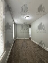 915-915 Pierce Ave in Lancaster, OH - Building Photo - Building Photo