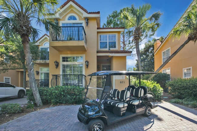71 Vantage Point in Miramar Beach, FL - Building Photo - Building Photo