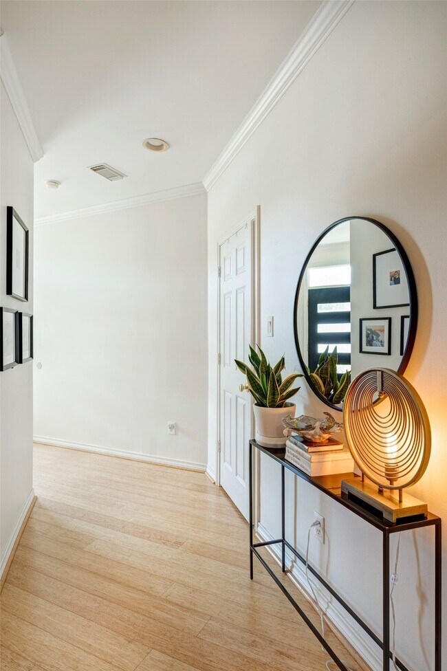 5014 Mellon St in Houston, TX - Building Photo - Building Photo