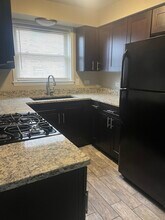 8139 83rd Pl in Justice, IL - Building Photo - Building Photo