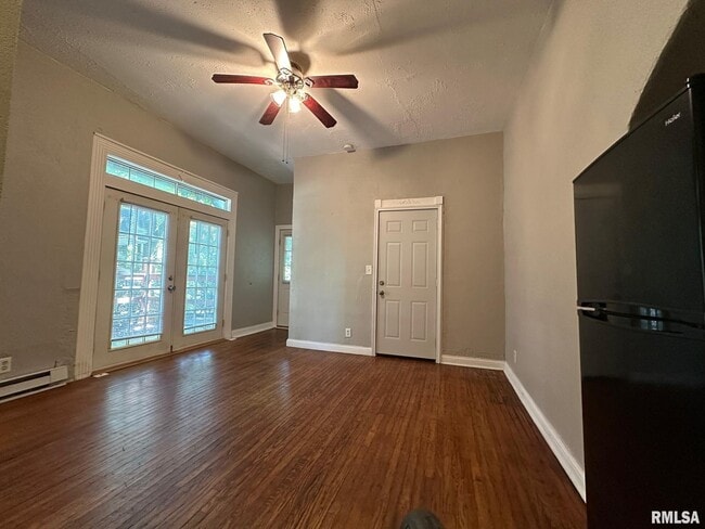 property at 333 S Douglas Ave