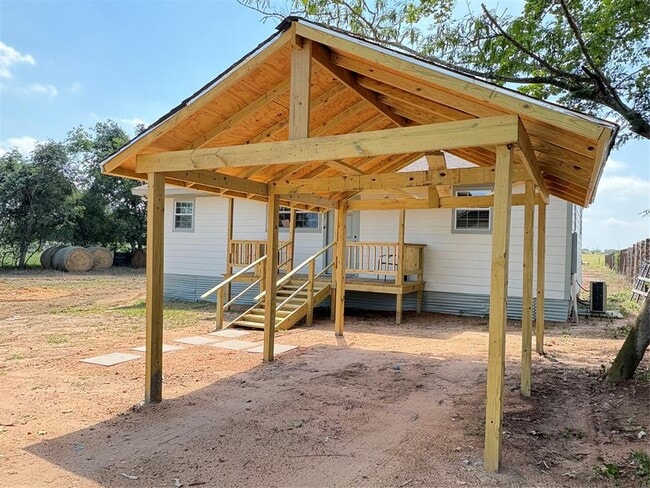 property at 127 Clearview Dr