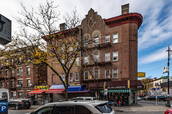 82 E 18th St in Brooklyn, NY - Building Photo - Building Photo