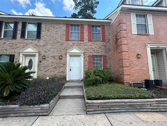 property at 2030 Plantation Dr