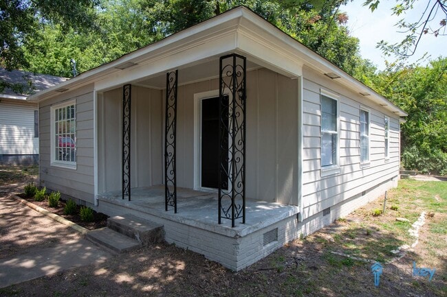 property at 1600 Orange St