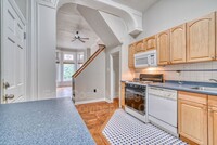 2348 Eutaw Pl photo'