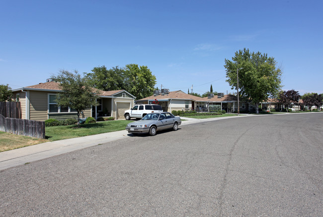 Marymead Park Apartments