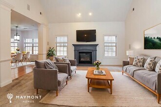 341 Young James Cir in Stockbridge, GA - Foto de edificio - Building Photo