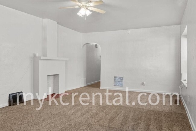 1131 Hasbrook Ave in Kansas City, KS - Building Photo - Building Photo