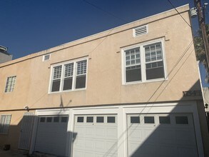 1754 N Alexandria Ave, Unit 1/2 in Los Angeles, CA - Building Photo - Building Photo