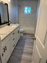 5905 S Hampshire Blvd in Fort Worth, TX - Building Photo - Building Photo