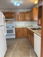 26 Reed Hill Rd in Braintree, MA - Building Photo - Building Photo