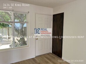 3434 SE King Rd in Portland, OR - Building Photo - Building Photo