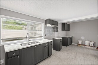 4078 Dunn Ave in Memphis, TN - Building Photo - Building Photo