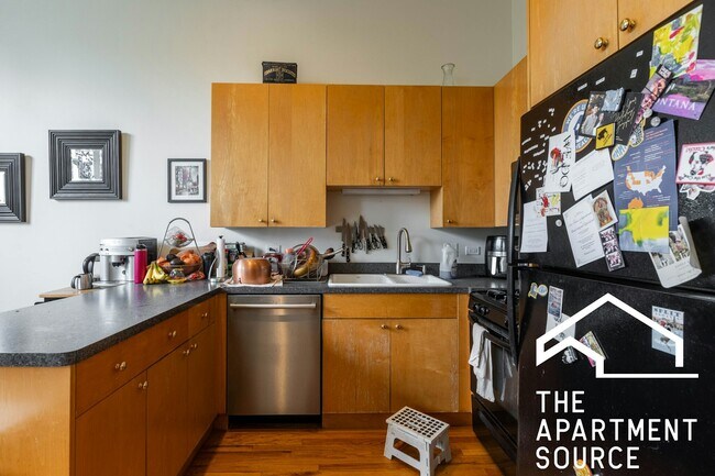 property at 1446 N Leavitt St