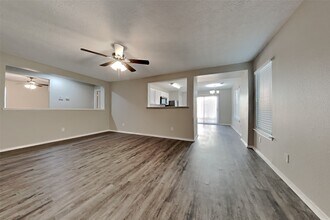 29249 Legends Valley Dr in Spring, TX - Building Photo - Building Photo