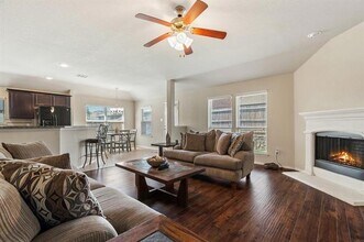 2048 Forest Meadow Dr in Princeton, TX - Building Photo - Building Photo