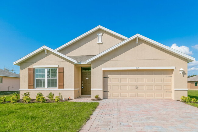 717 SW 4th Terrace