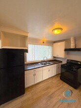 406 E Plaza Blvd in National City, CA - Building Photo - Building Photo