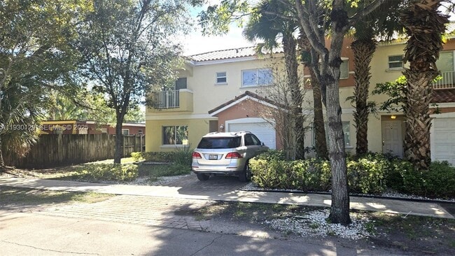 1304 NW 3rd St in Fort Lauderdale, FL - Building Photo - Building Photo