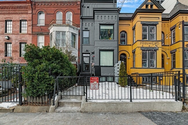 property at 1504 North Capitol St NW
