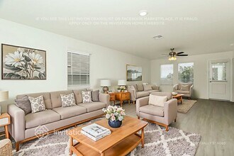 3214 Roslyn Grist in San Antonio, TX - Foto de edificio - Building Photo