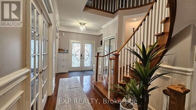 1194 Mitchell Ct in Innisfil, ON - Building Photo - Building Photo