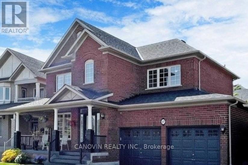 17 Waldron Crescent in Richmond Hill, ON - Building Photo