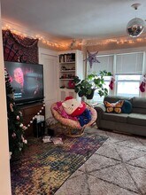 3431 N Bartlett Ave, Unit 3431 in Milwaukee, WI - Building Photo - Building Photo