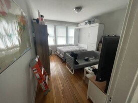 59 Linden St in Boston, MA - Building Photo