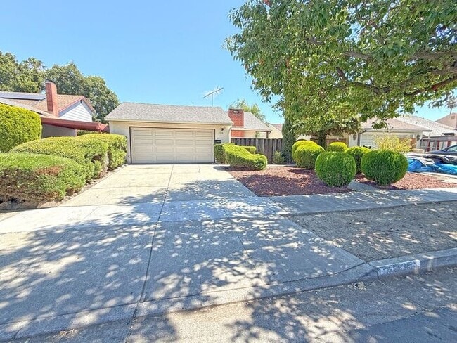 property at 1768 Loch Ness Way