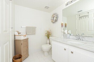 141 SW Palm Dr in Port St. Lucie, FL - Building Photo - Building Photo