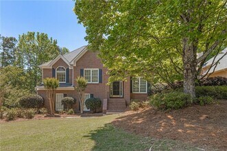 5825 Olde Atlanta Pkwy in Suwanee, GA - Building Photo - Building Photo
