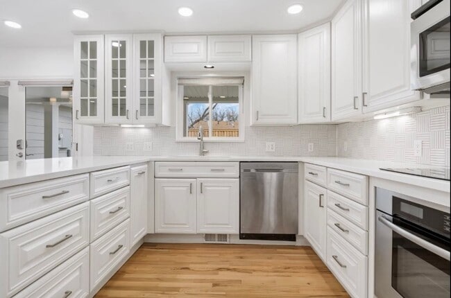 1951 E Tartan Ave in Salt Lake City, UT - Building Photo - Building Photo