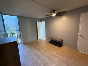 111 Kahului Beach Rd in Kahului, HI - Building Photo - Building Photo