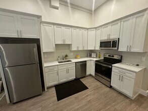 58 River St, Unit 1 in Boston, MA - Building Photo - Building Photo