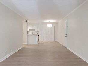 Convent Park Apartments in Nashville, TN - Building Photo - Building Photo