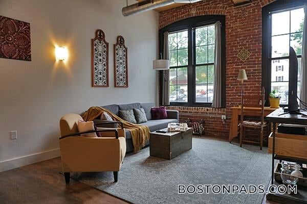 60 Water St
