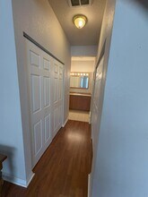 4416 SE 4th Pl, Unit Private Apartment in Ocala, FL - Foto de edificio - Building Photo