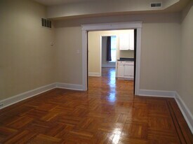 205 W 29th St, Unit 1 in Baltimore, MD - Building Photo