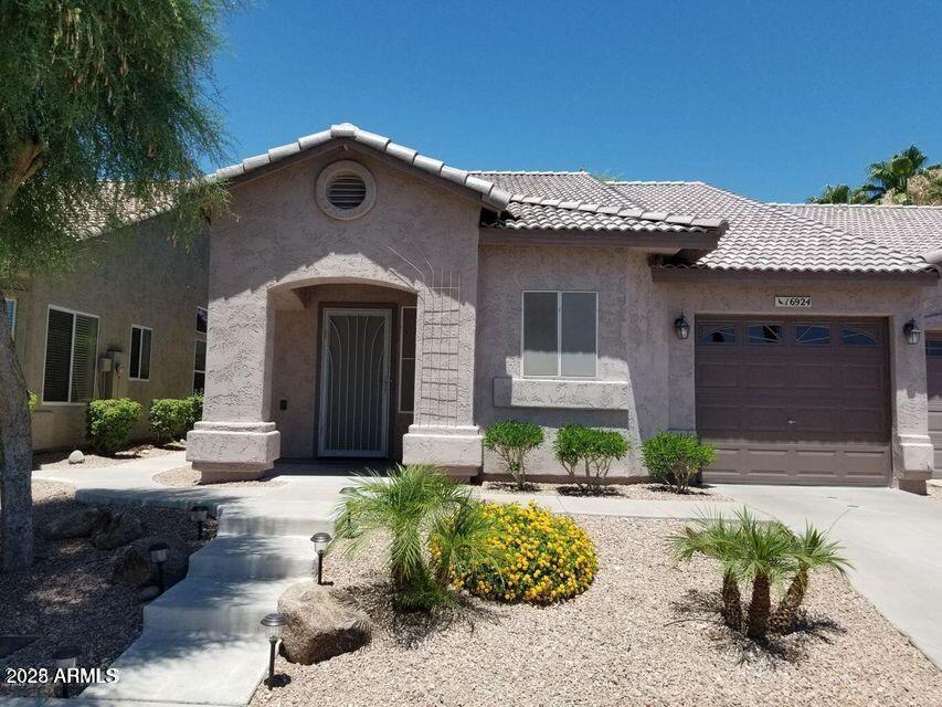 16924 S 22nd St in Phoenix, AZ - Building Photo