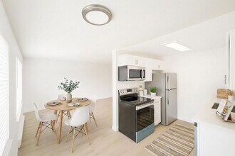 7513 146th St SW in Lakewood, WA - Foto de edificio - Building Photo