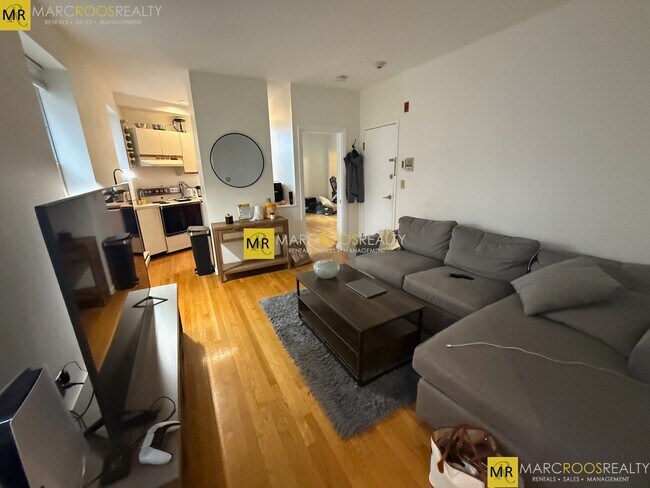 property at 87 Prince St