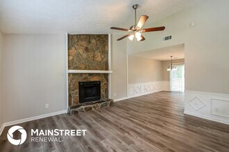 2807 Cherokee Cove SW in Stone Mountain, GA - Building Photo - Building Photo