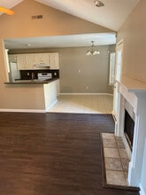 124 Cove Landing in Calera, AL - Foto de edificio - Building Photo