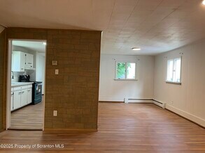 151 Wyoming St in Carbondale, PA - Building Photo - Building Photo