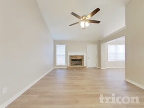 3447 Harris Farms Way in Austell, GA - Foto de edificio - Building Photo